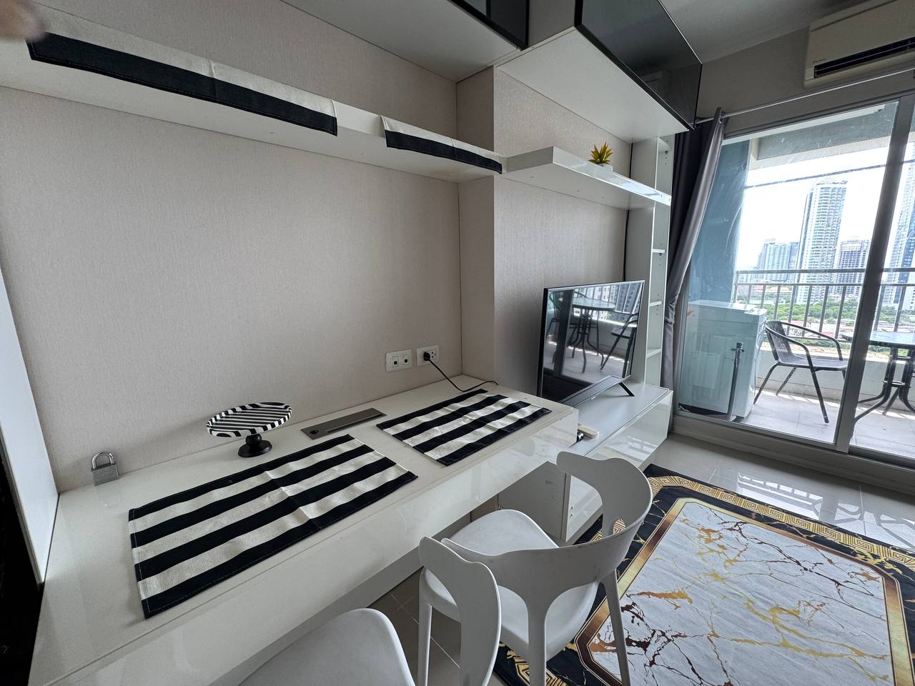 Аренда кондо на Джомтьене