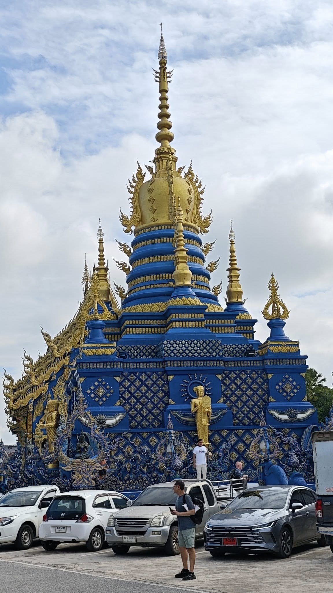 Посещение голубого храма в Чианграе