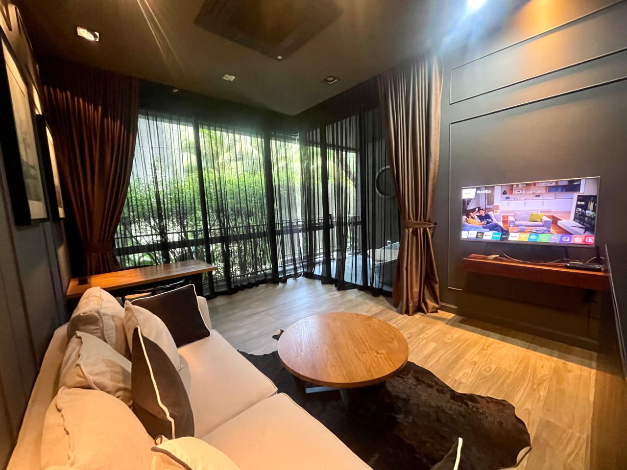 Аренда квартиры с бассейном