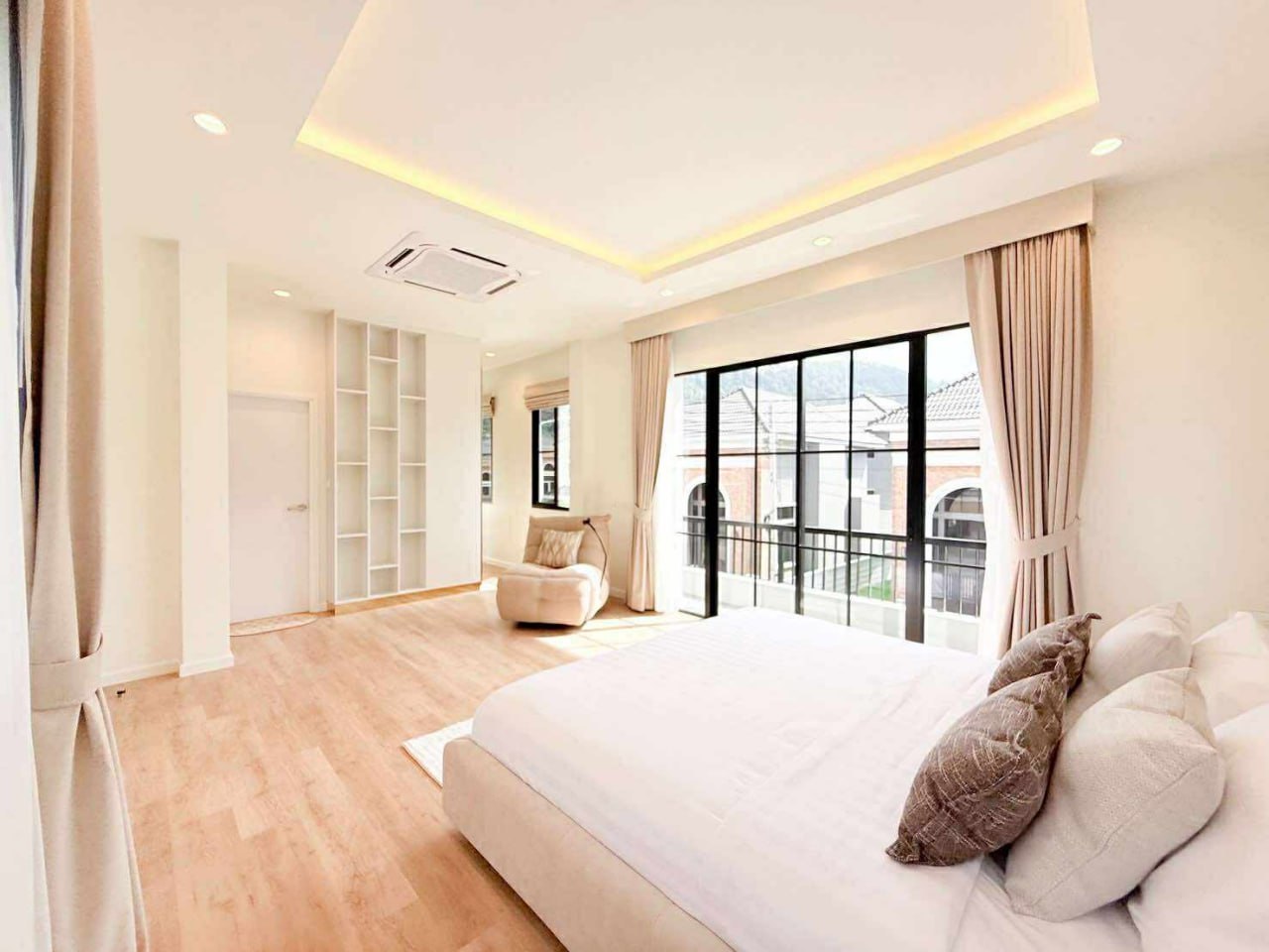 Аренда дома с бассейном