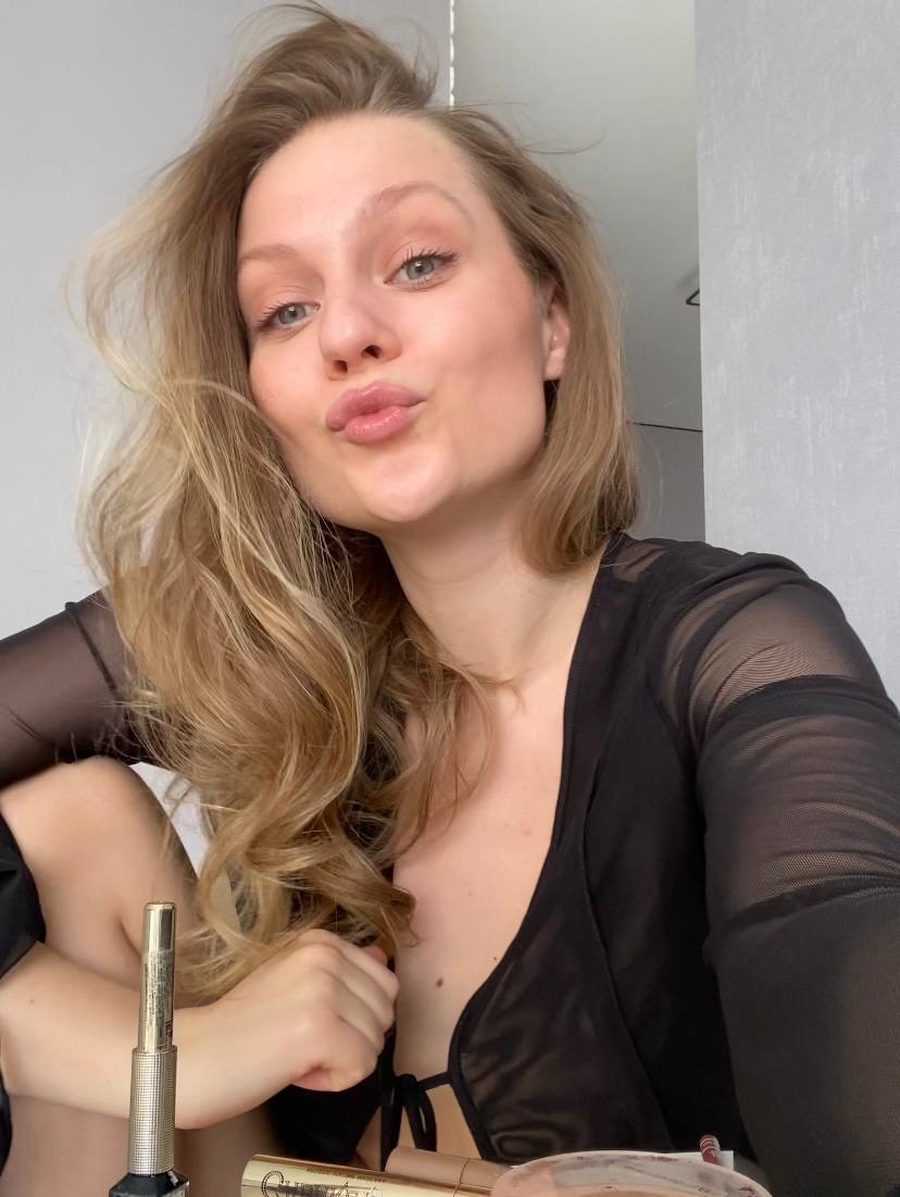 Преподаватель английского языка