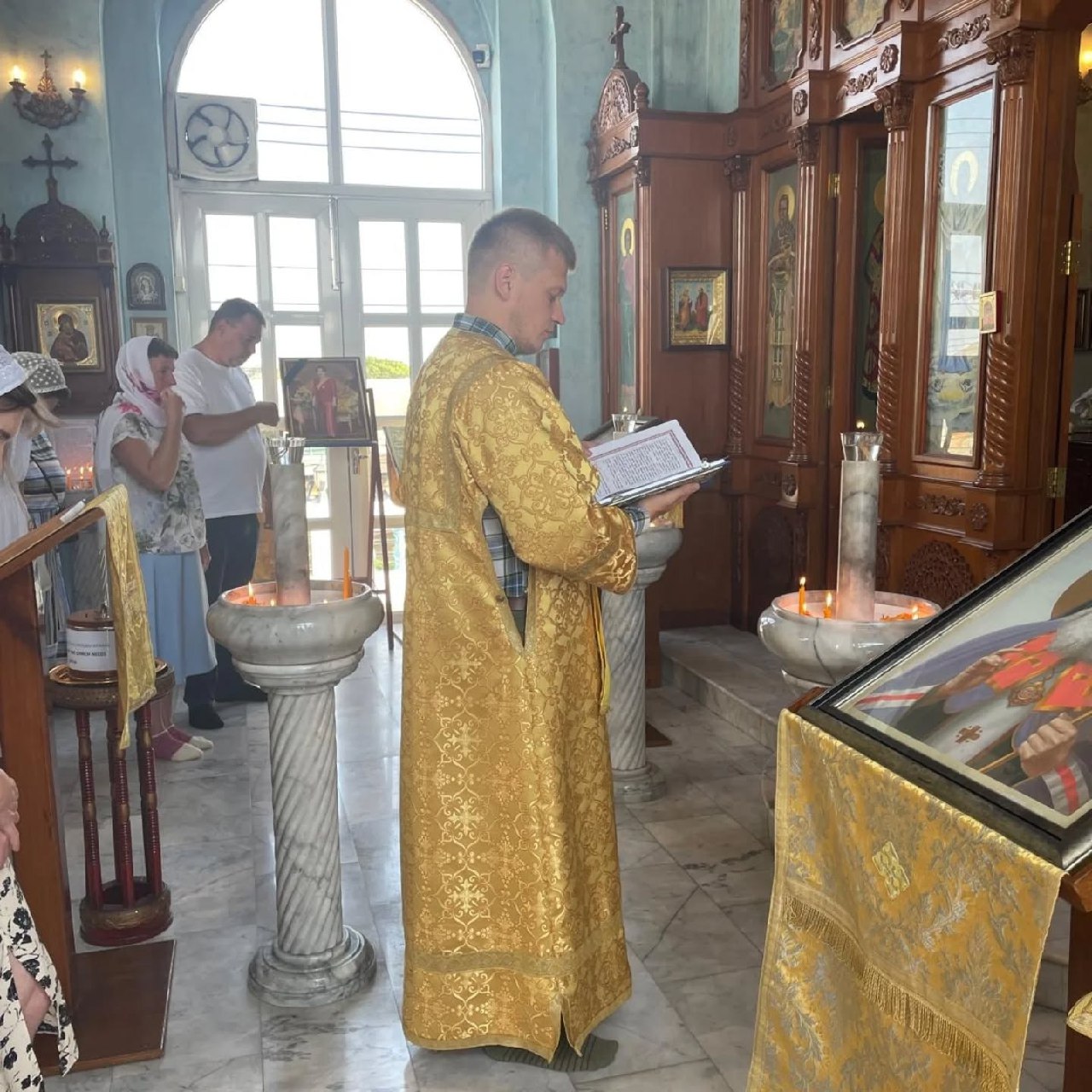 Воскресная служба в русском храме Паттайи