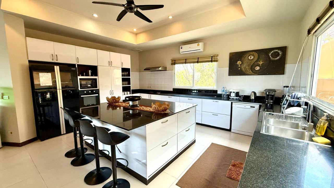 Аренда виллы на пляже Раваи