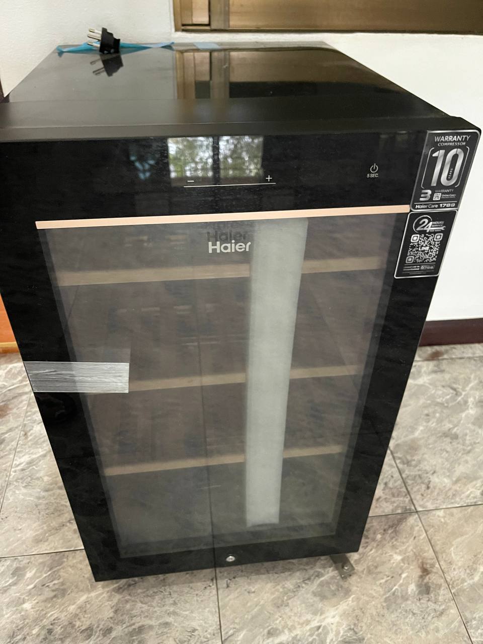 Продажа нового винного холодильника