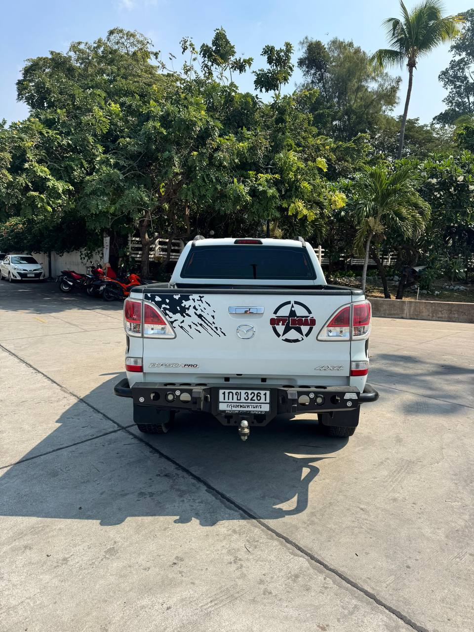 Продажа внедорожника в отличном состоянии