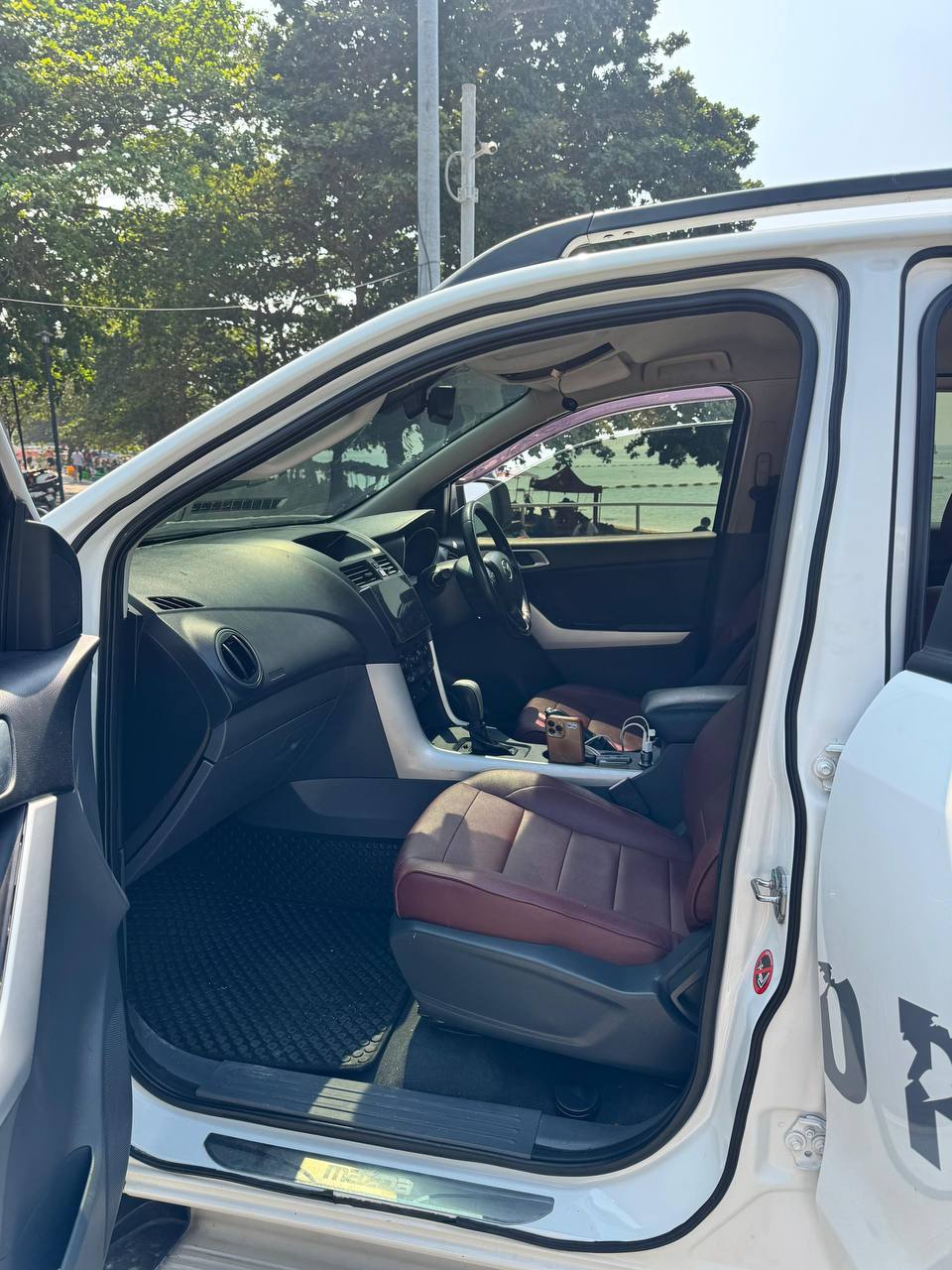 Продажа внедорожника в отличном состоянии