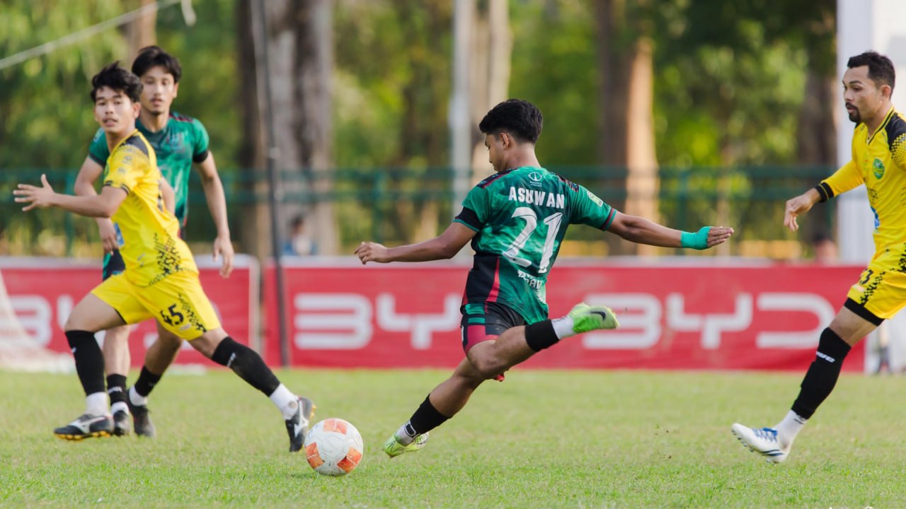 Футбольный клуб Пхукет без поражений