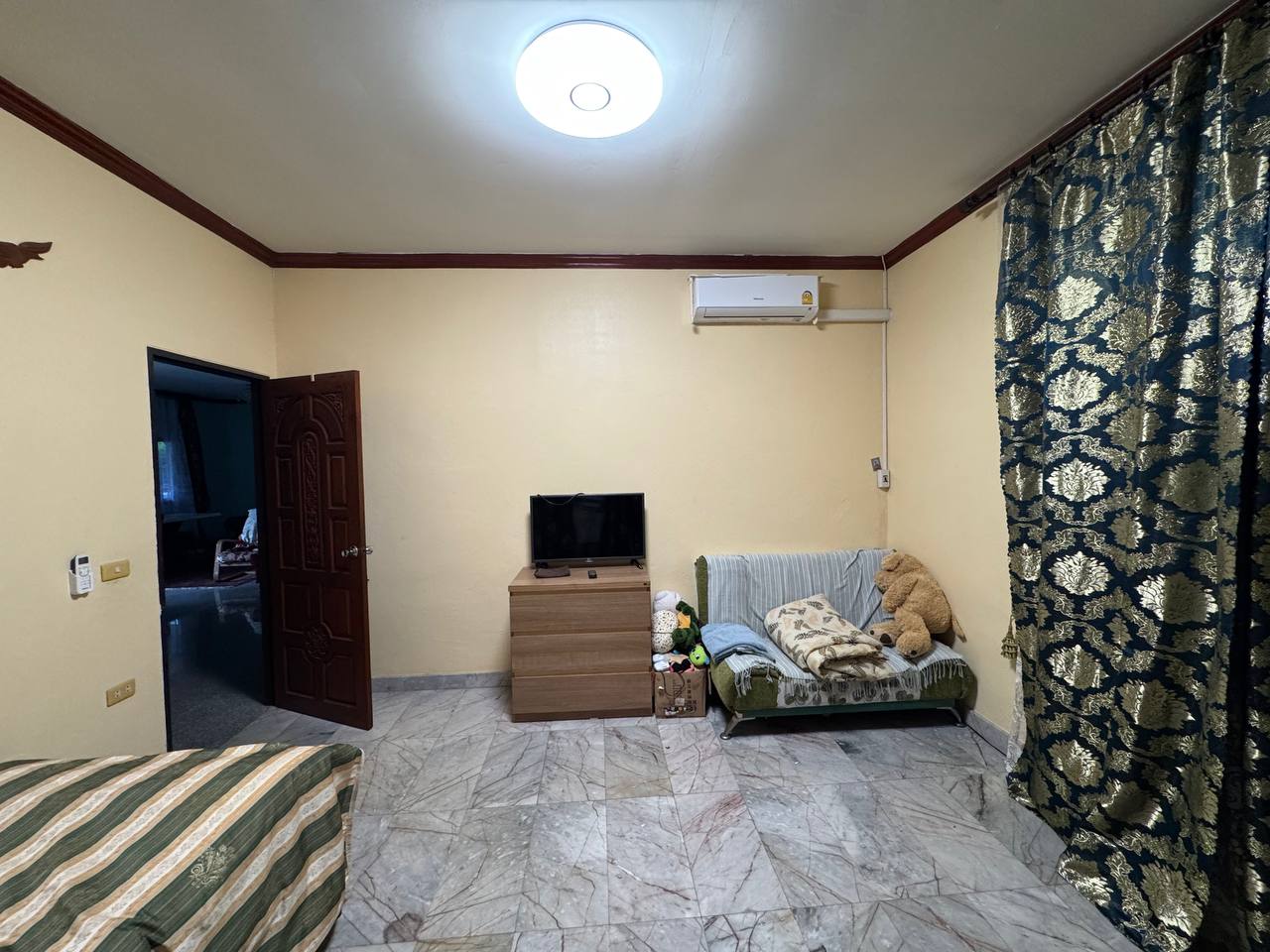 Аренда дома с бассейном и услугами