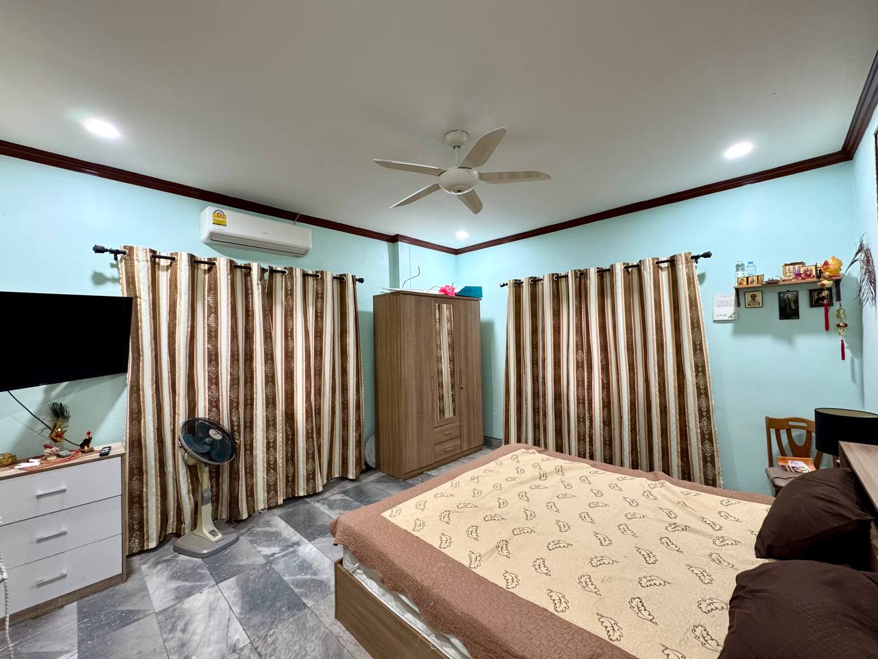 Аренда дома с бассейном и услугами