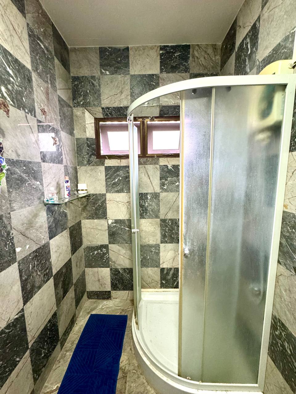 Аренда дома с бассейном и услугами