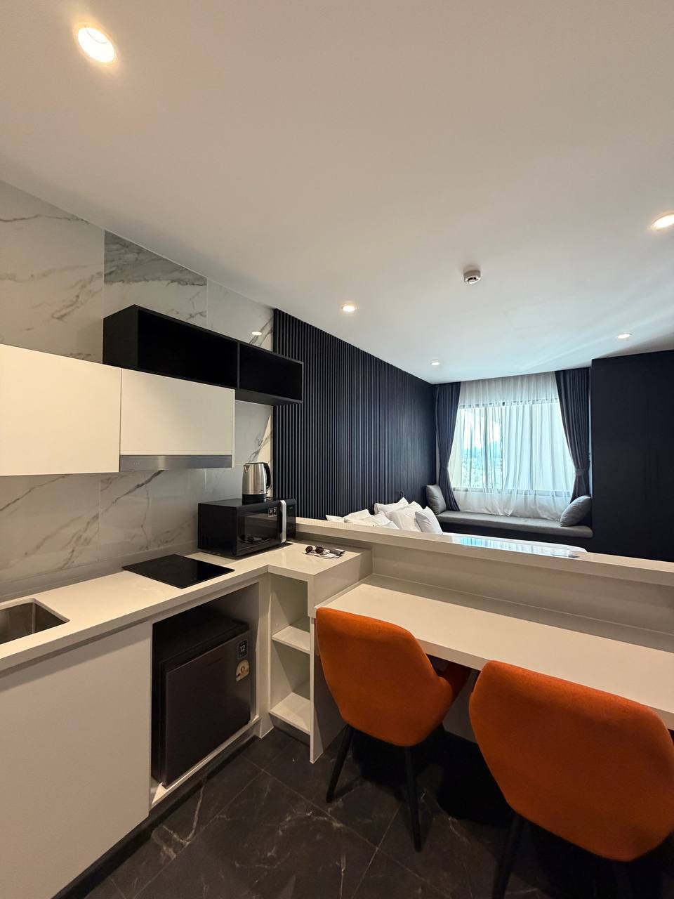 Аренда апартаментов с видом на бассейн