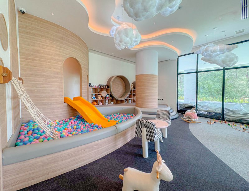 Современная квартира в жилом комплексе