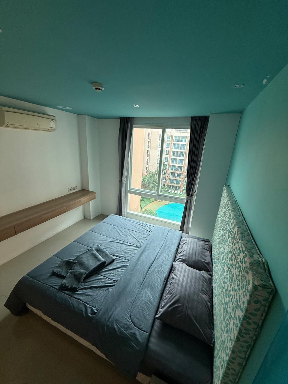 Аренда квартиры с видом на бассейн