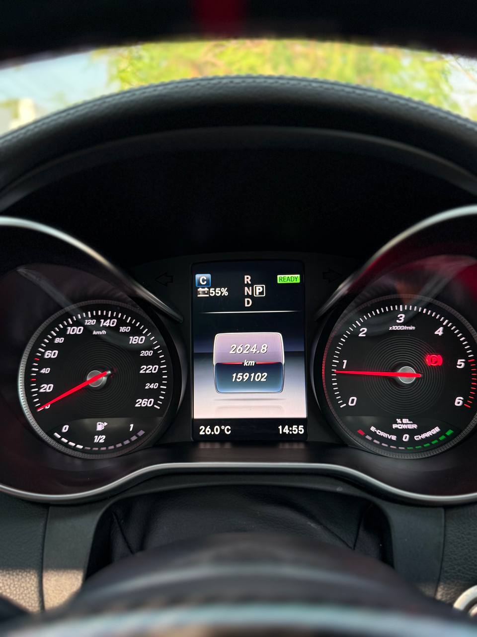 Продажа идеального автомобиля 2015 года