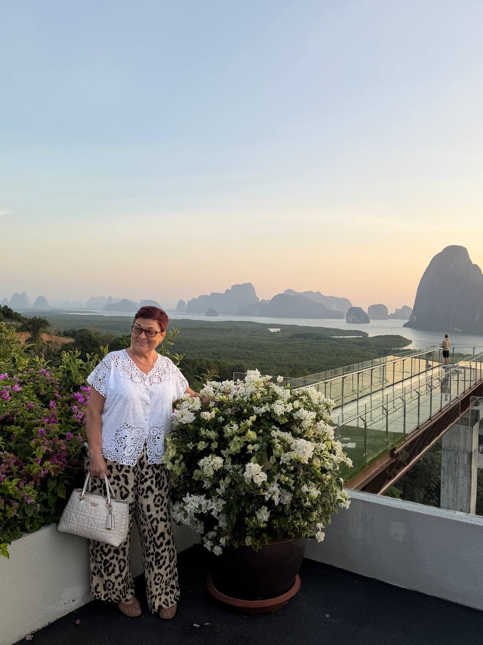 Покупка недвижимости и жизнь за границей