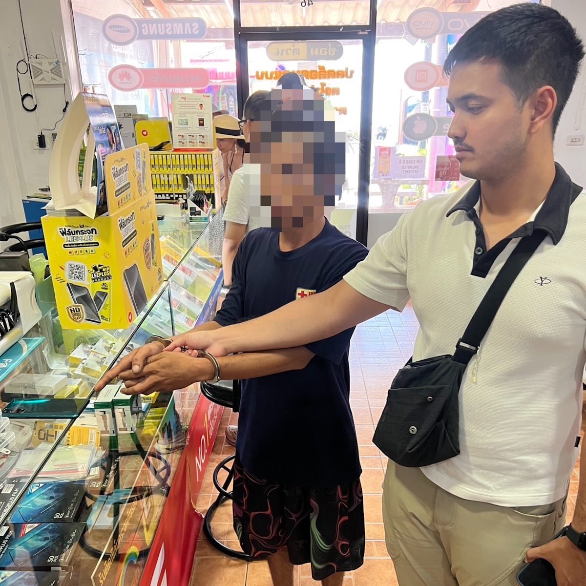 Раскрытие уличного грабежа в Таиланде