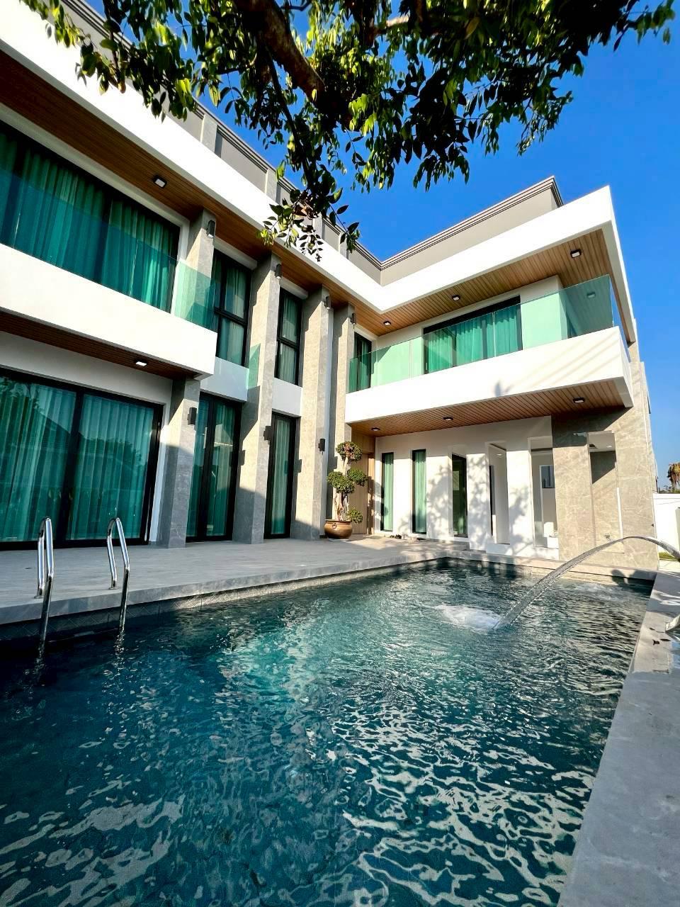 Продажа вилл в Паттайе