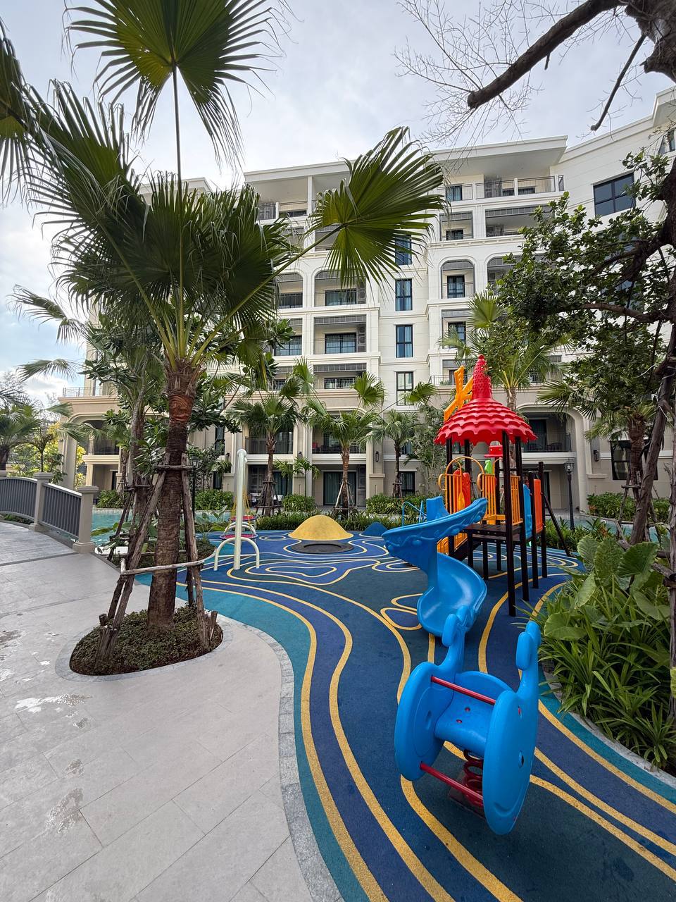 Квартира у моря с мебелью и техникой