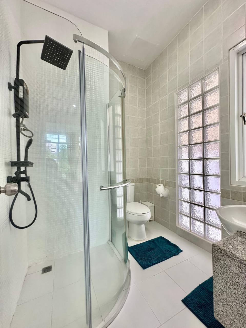 Продажа виллы с бассейном