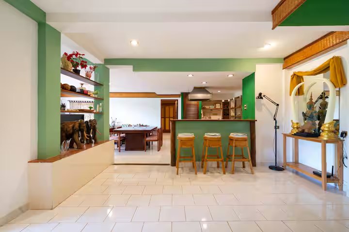 Аренда апартаментов с бассейном