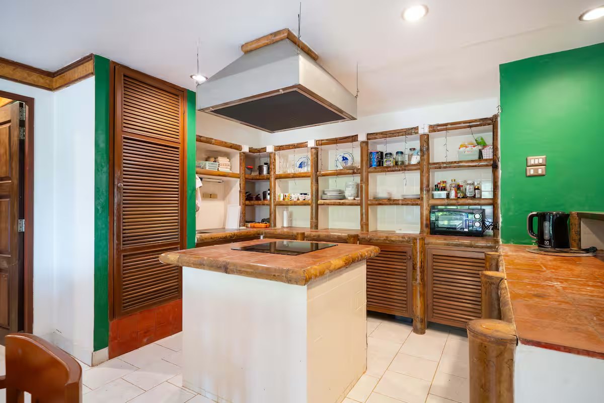 Аренда апартаментов с бассейном