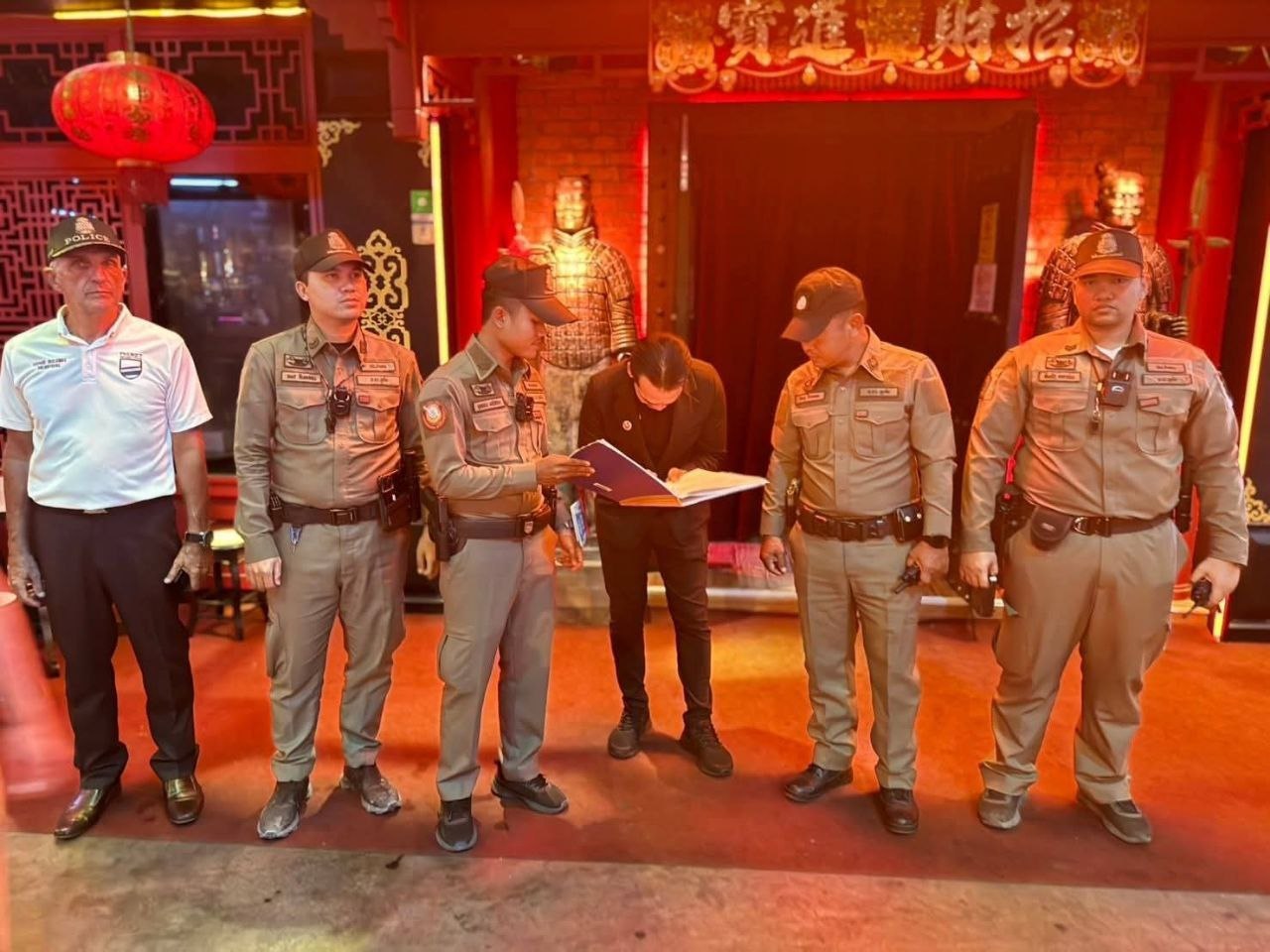 Безопасность на Бангла Роуд