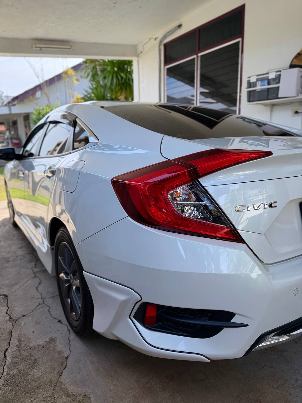 Продажа автомобиля 2020 года