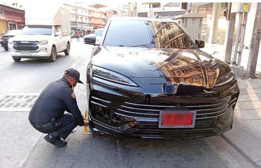 Паттайя борется с парковочным хаосом