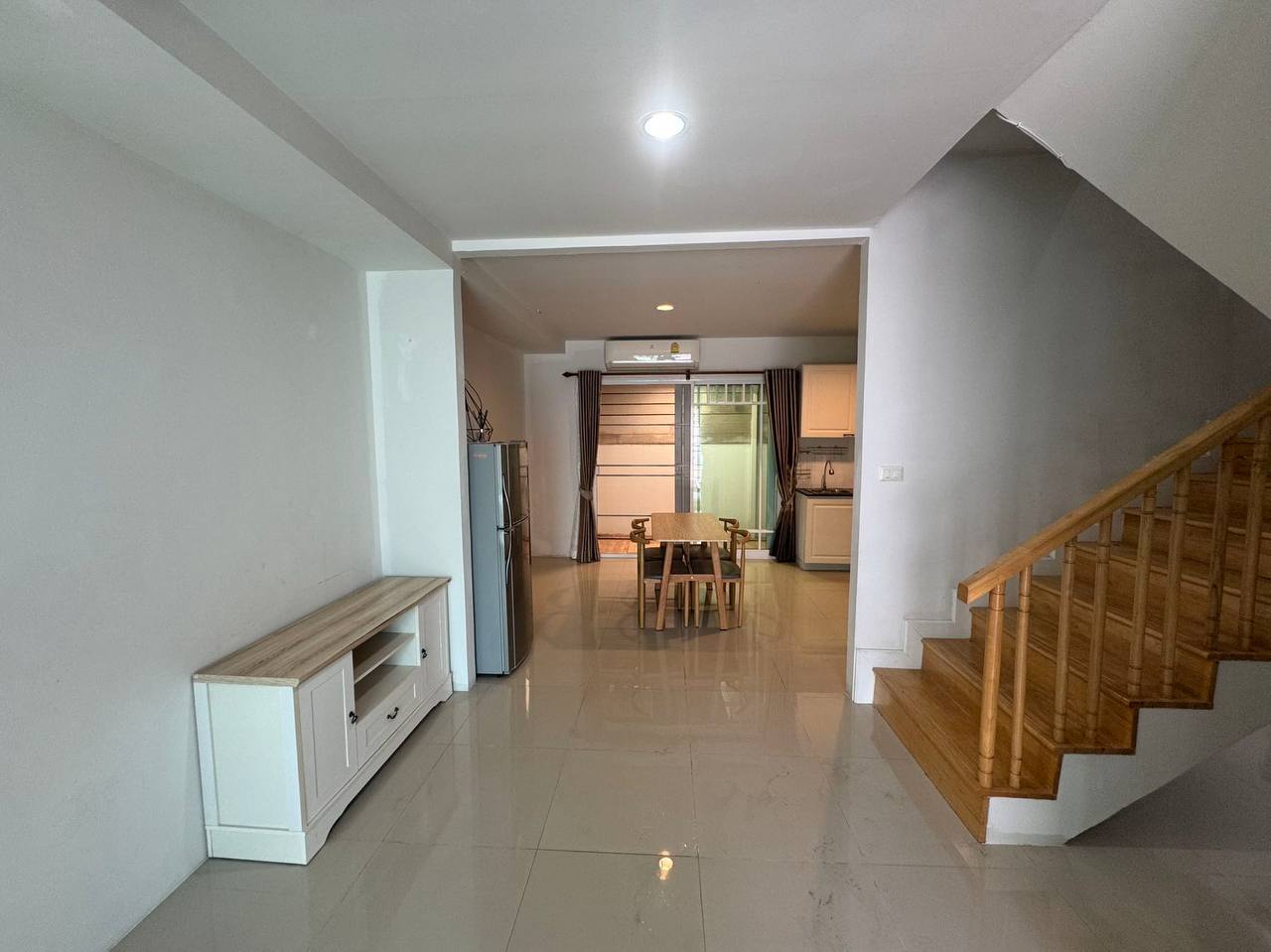 Сдача дома в Бристол Парк