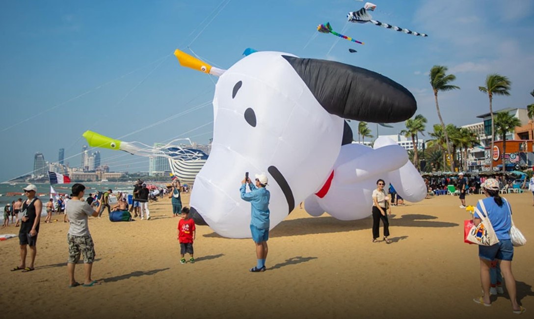 Фестиваль воздушных змеев в Паттайе
