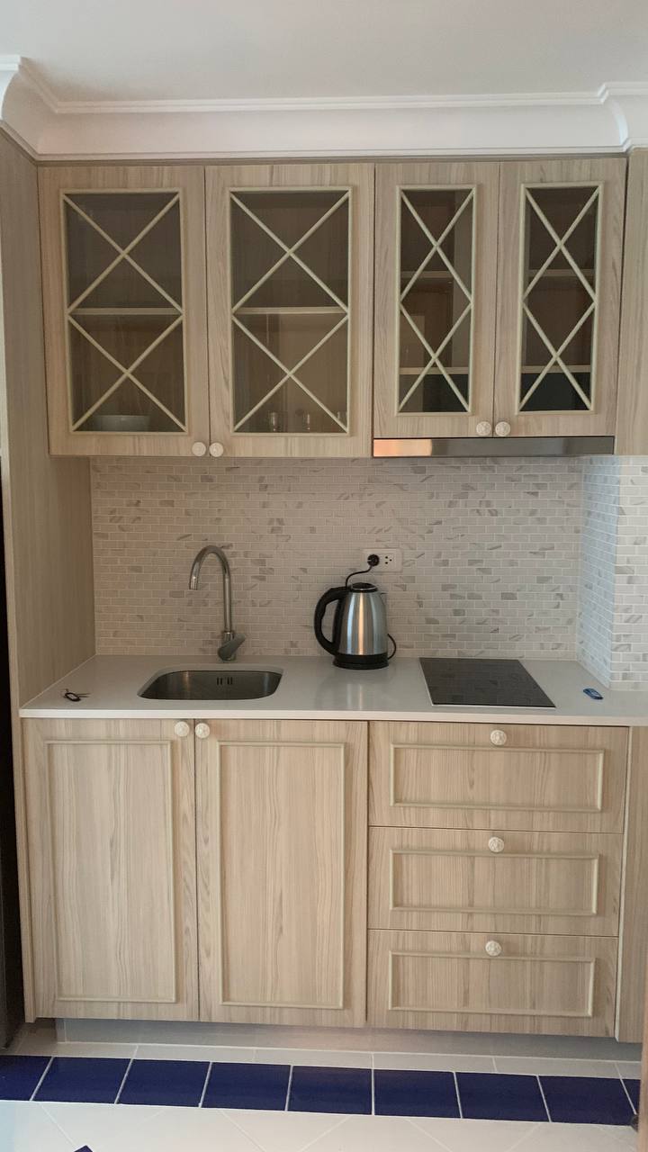 Пересдача контракта на студию