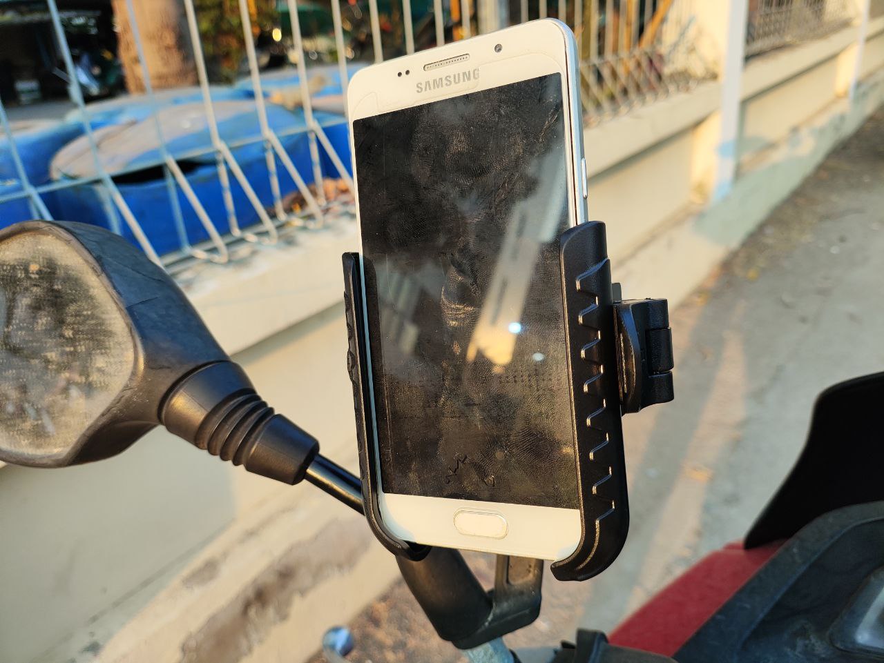 Продажа держателя для смартфона