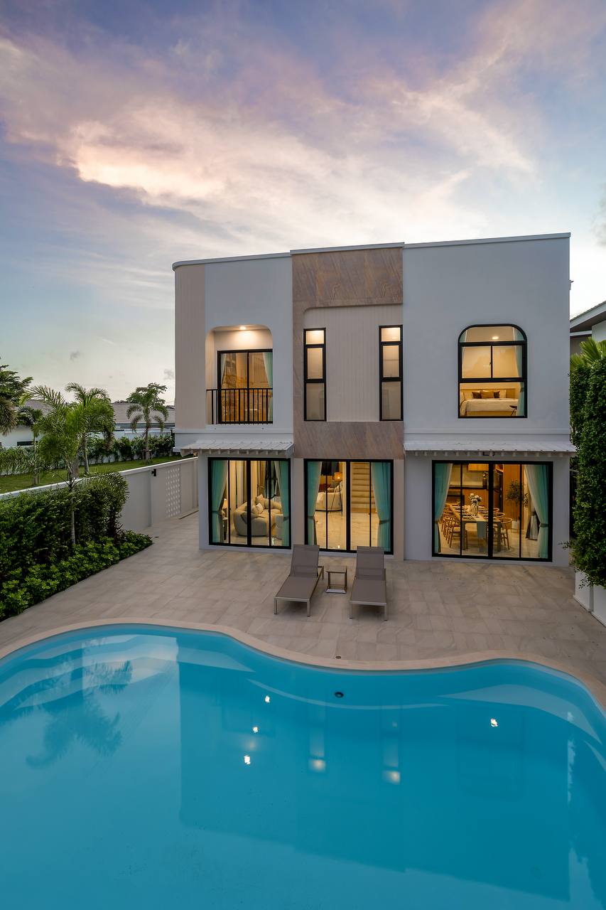 Продажа новых вилл с бассейном