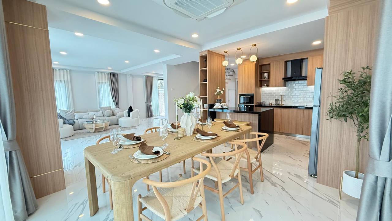 Продажа новых вилл с бассейном