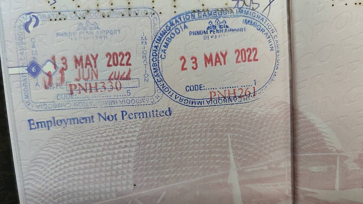 Камбоджа переходит на электронный учет