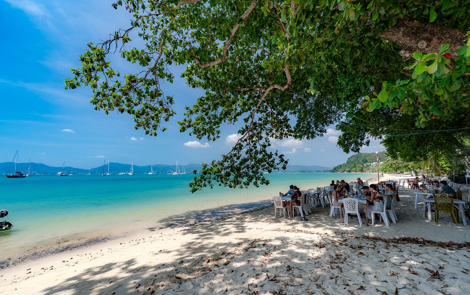 Уникальный ресторан на пляже Као Хад