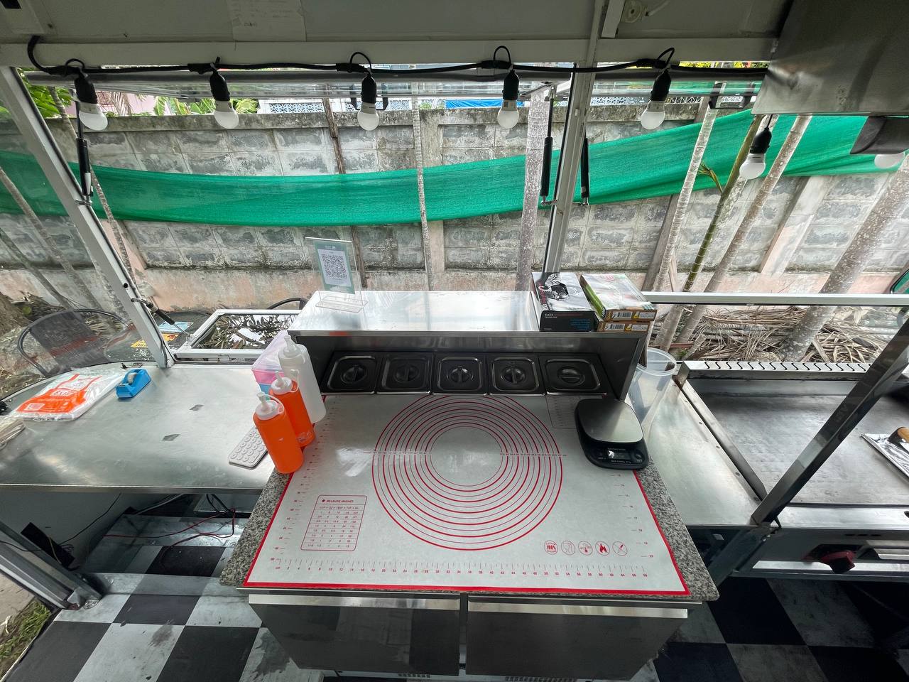 Продажа фургона-ресторана с оборудованием