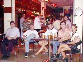 История легендарного бара в Паттайе