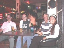 История легендарного бара в Паттайе