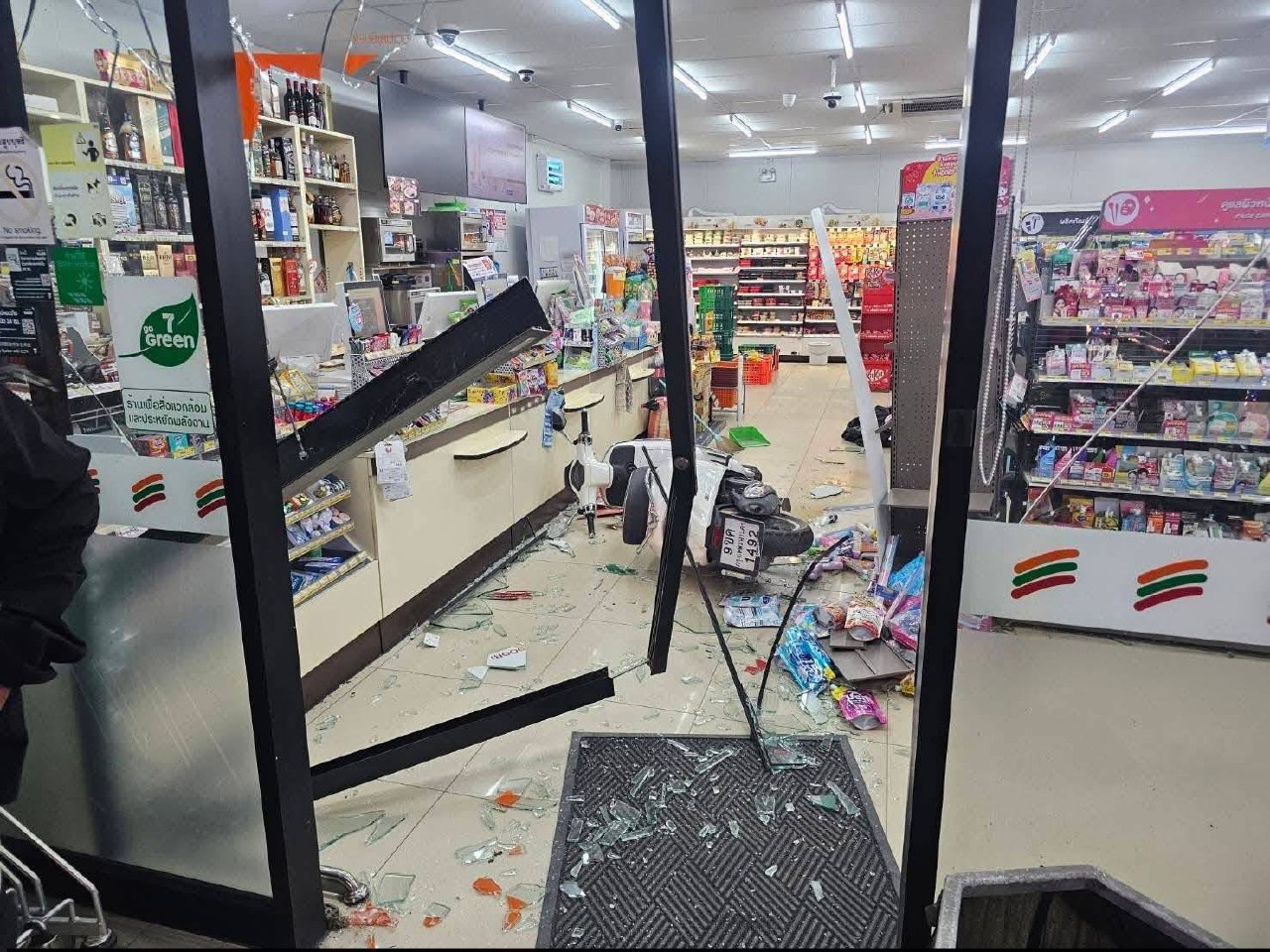 Инцидент с мотоциклом в Бангкоке