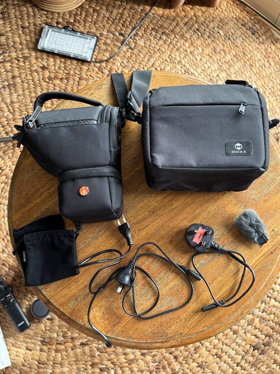 Продажа комплектов для влоггинга