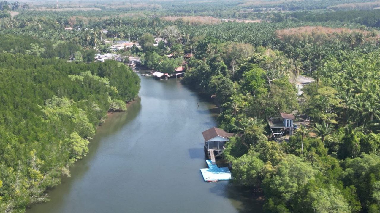 Заброшенный проект в Бан Тасай