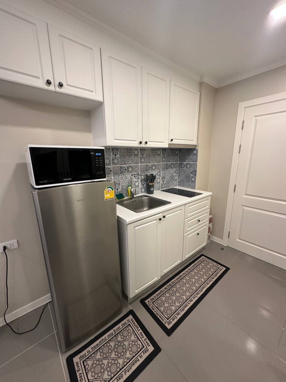 Аренда студии с бассейном в Паттайе