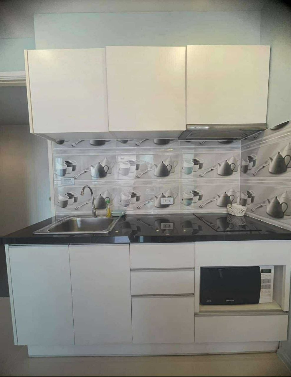 Аренда квартиры с видом на бассейн