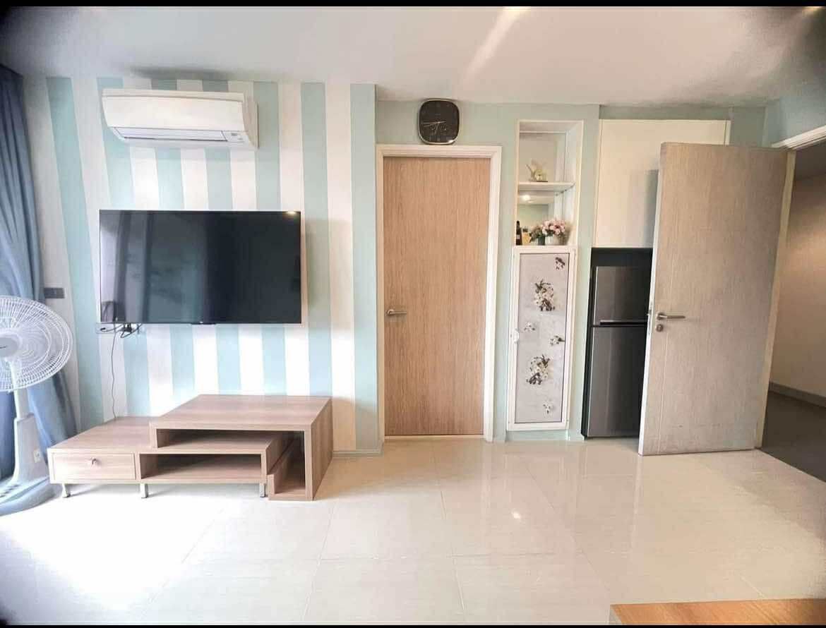 Аренда квартиры с видом на бассейн