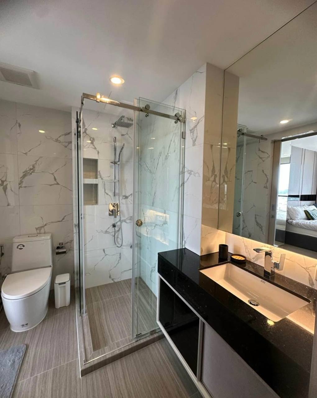 Аренда люкс-кондо на холме Пратамнак