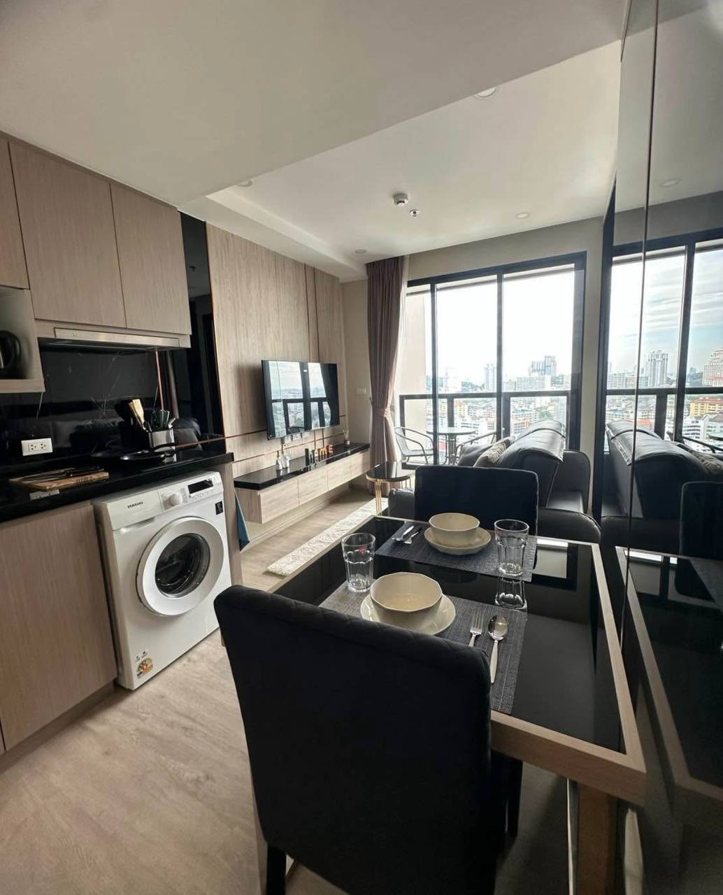 Аренда люкс-кондо на холме Пратамнак