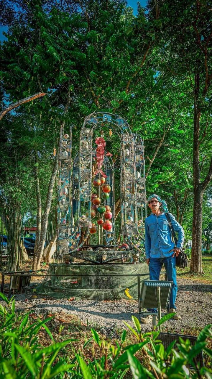 Международная выставка современного искусства