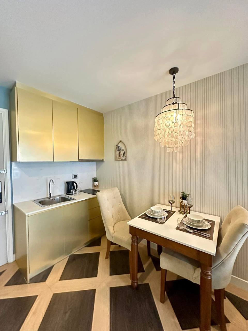 Аренда кондо в европейском стиле