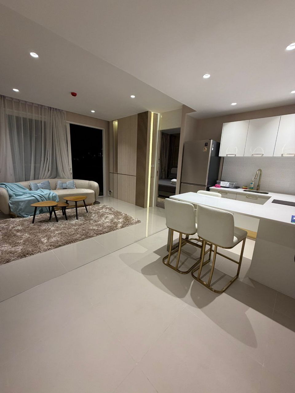 Аренда новых апартаментов с 2 спальнями